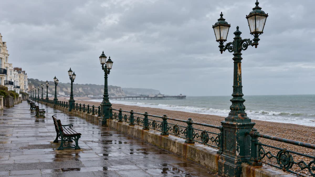 Cast Iron Street Lamps along a Seafront Promenade jigsaw puzzle preview