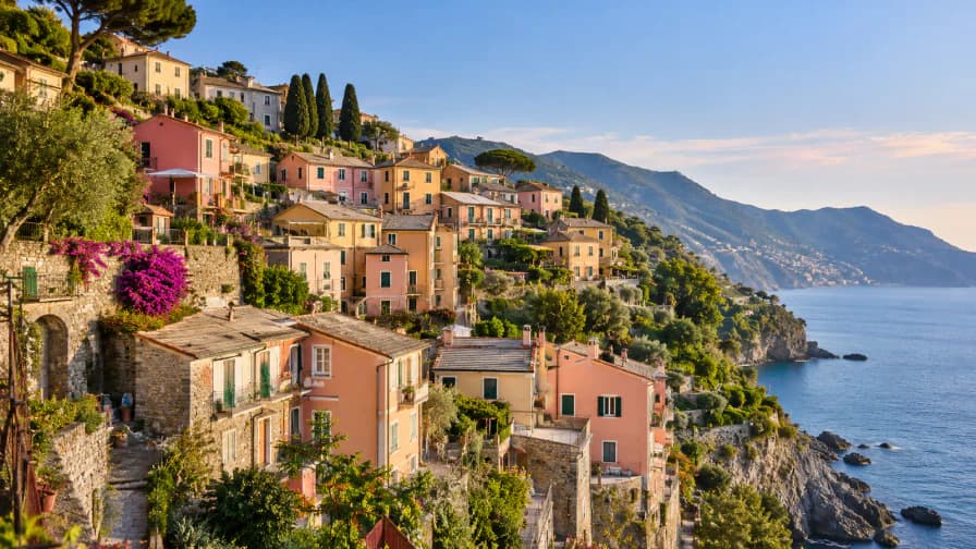Pastel Houses on a Hill jigsaw puzzle